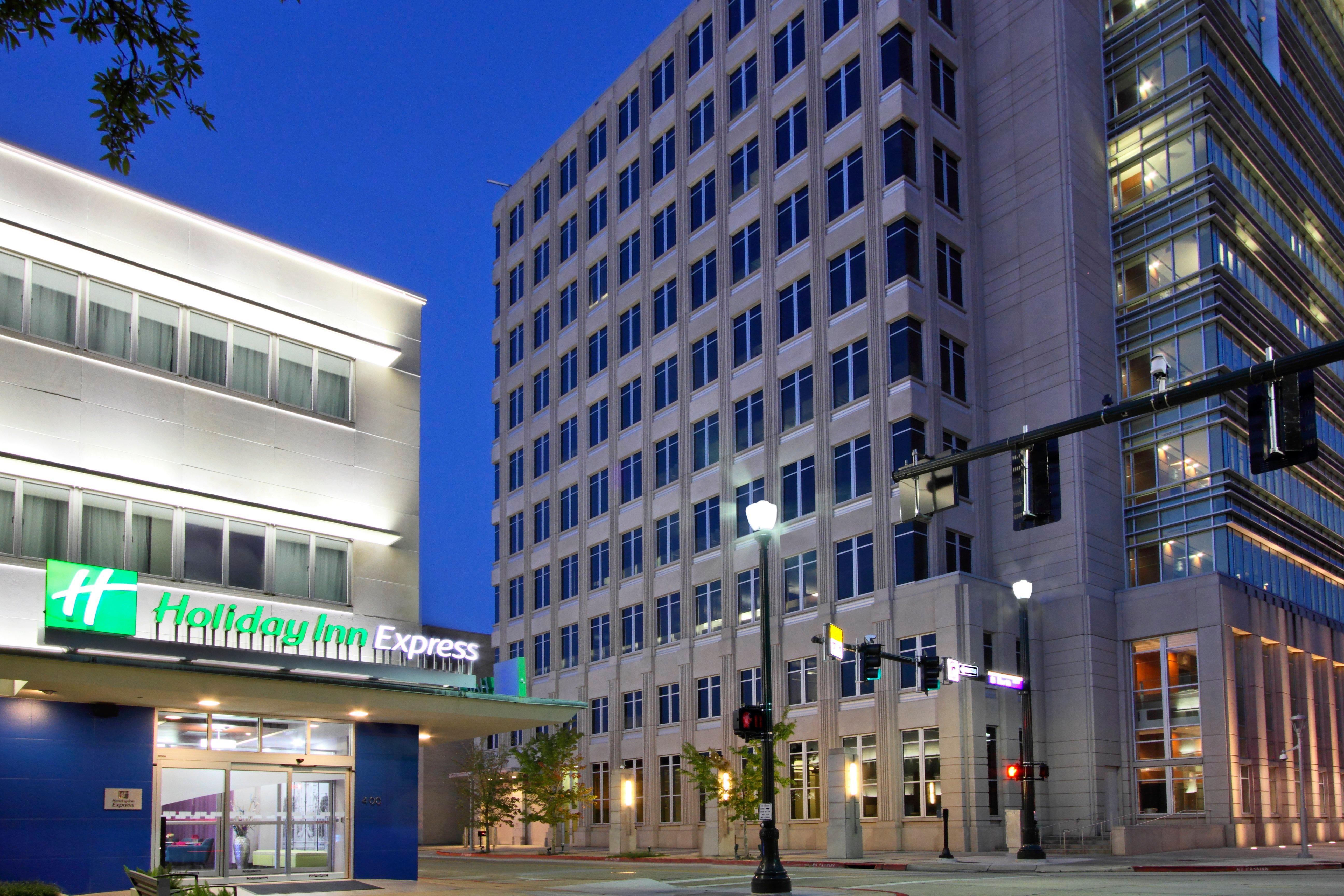 Holiday Inn Express Baton Rouge Downtown, An Ihg Hotel Exterior photo
