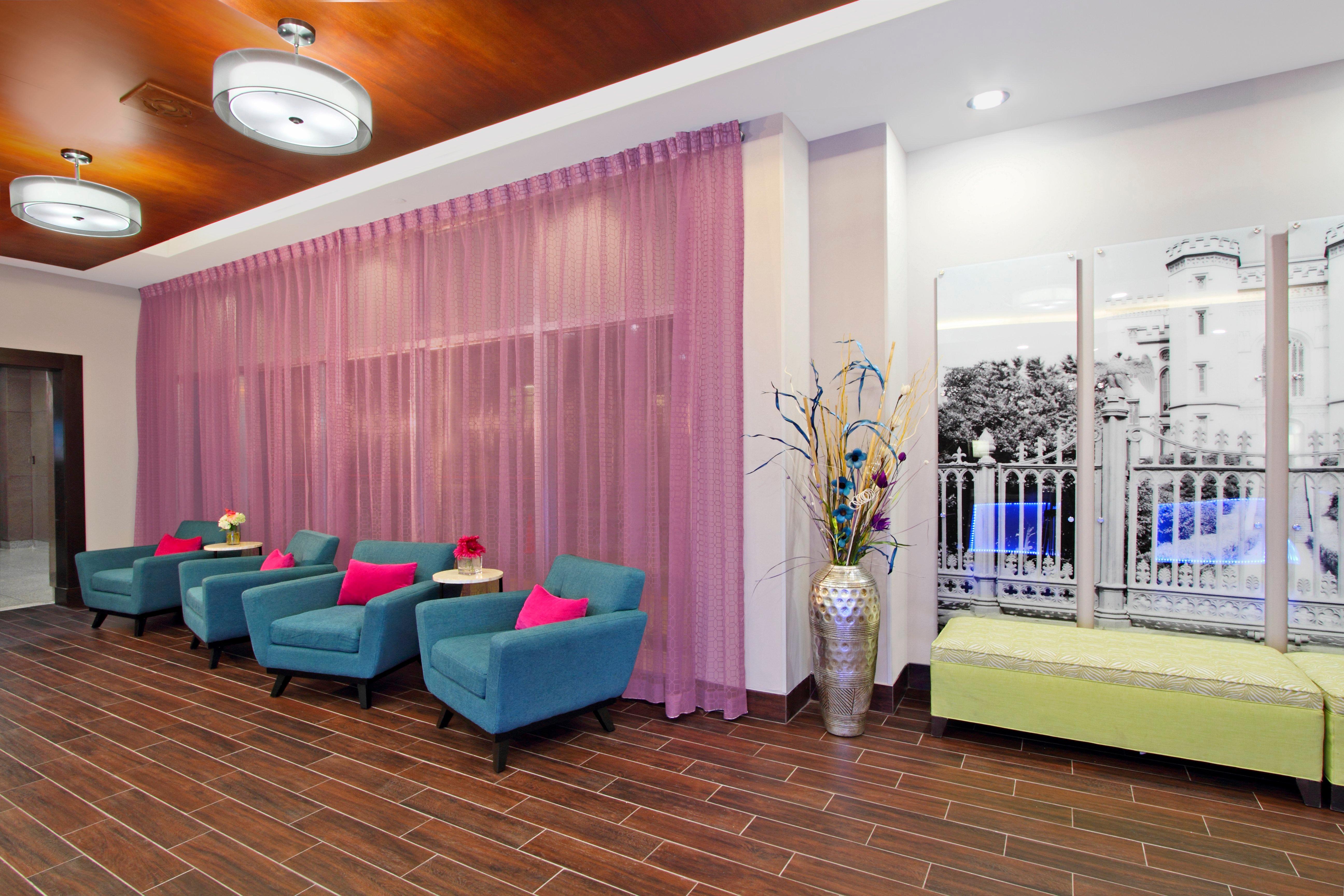 Holiday Inn Express Baton Rouge Downtown, An Ihg Hotel Exterior photo