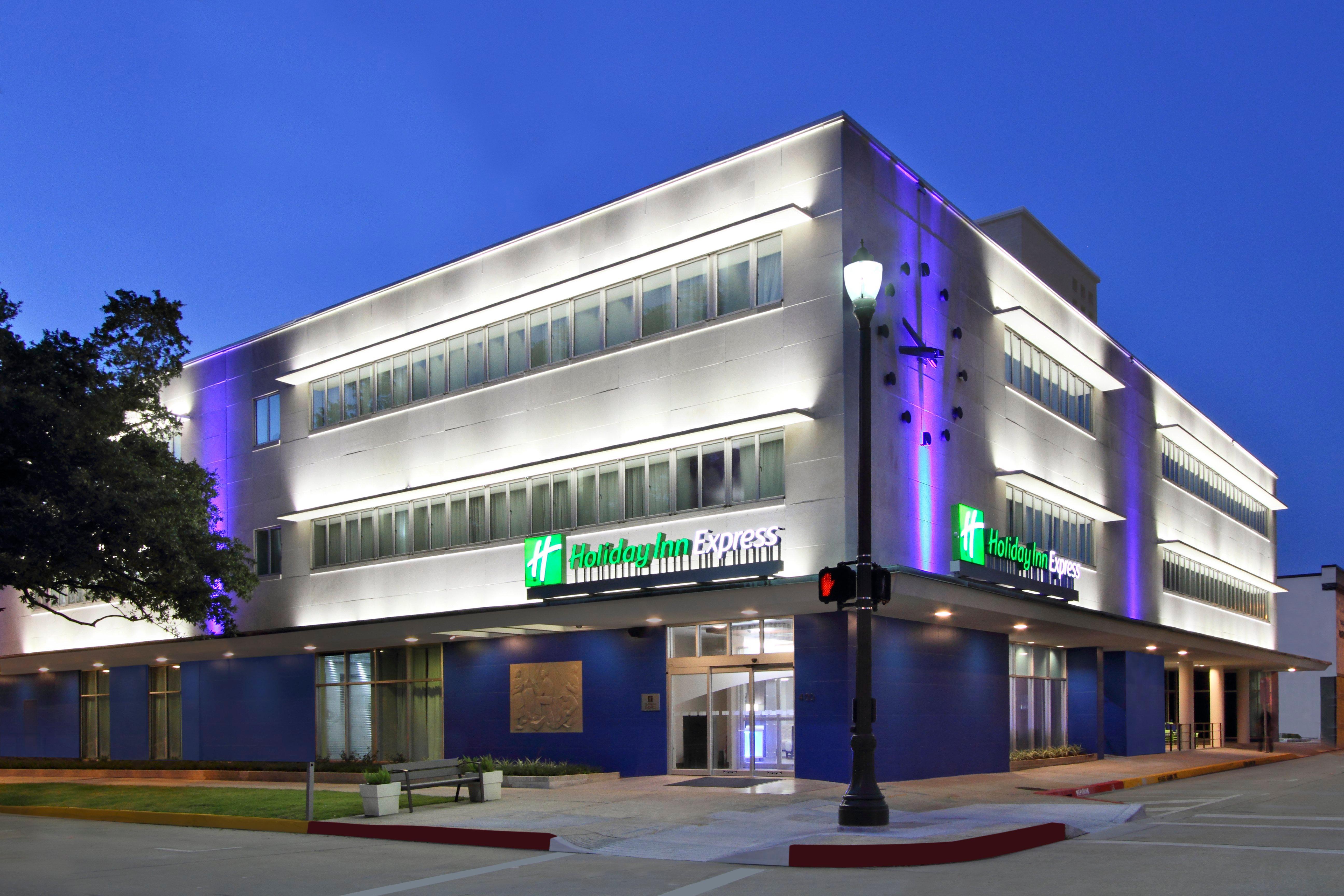 Holiday Inn Express Baton Rouge Downtown, An Ihg Hotel Exterior photo